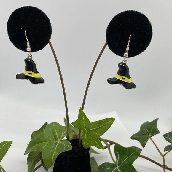 Witch Hat Enamel Halloween Earrings Black Yellow Silver - Picture 1 of 11
